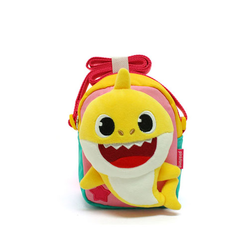 입체 인형 아기상어 캐릭터 아동 크로스백 가방 (핑크)